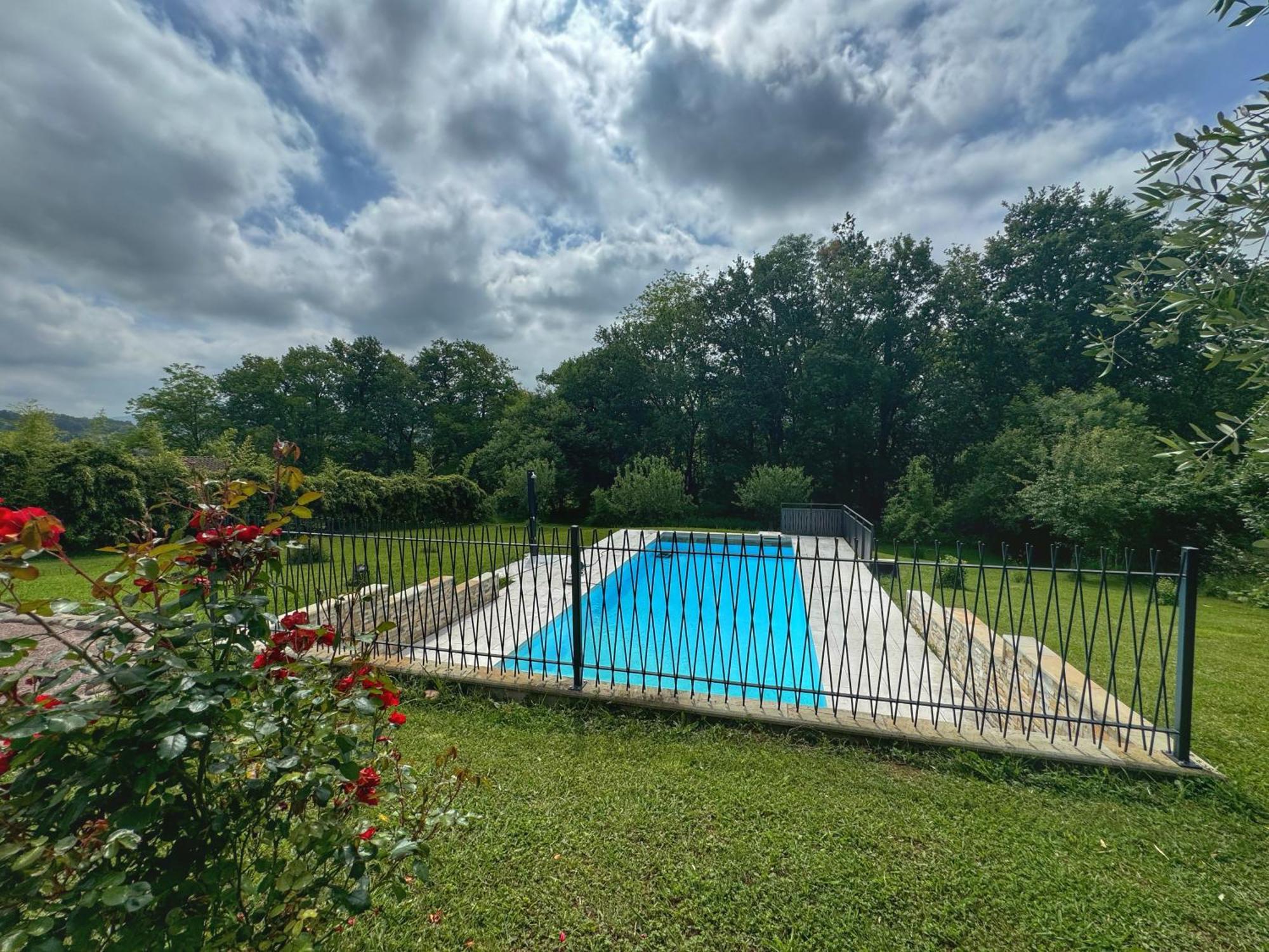 Maison Avec Piscine Caro  Buitenkant foto